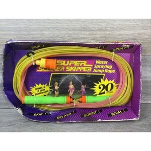Super Soaker Skipper 1992 Larami Water Spraying Jump Rope 20' Long FunRise Toy